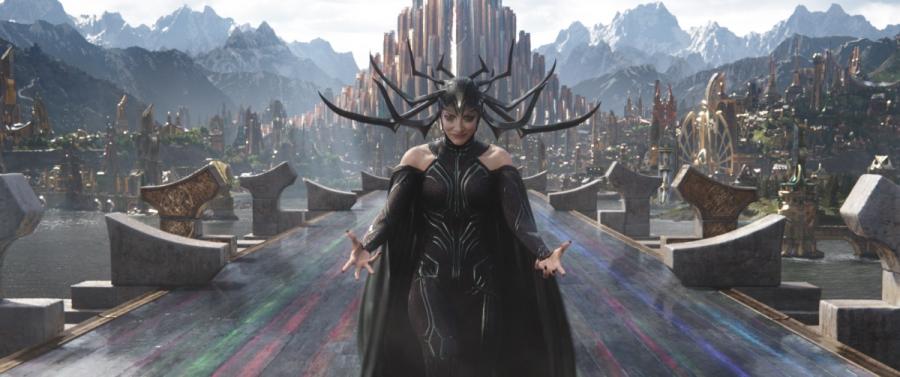 Cate Blanchett w filmie "Thor: Ragnarok". Polska premiera 25 października 2017 roku