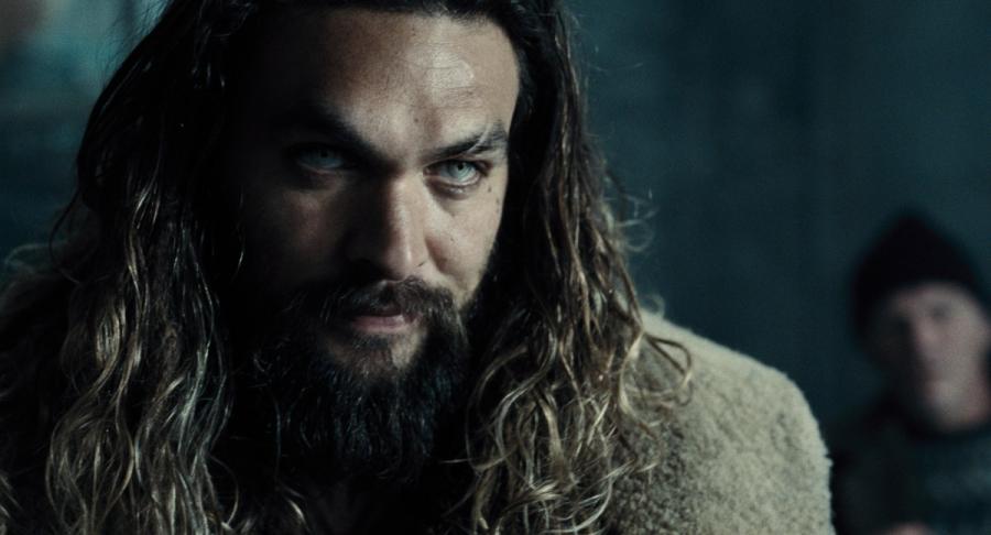 Jason Momoa w filmie "Liga Sprawiedliwości". Polska premiera 17 listopada 2017 roku.