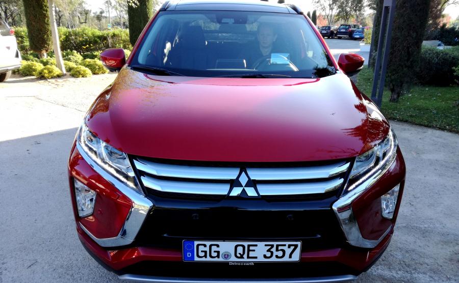 Karoseria nowego Eclipse Cross jest większa od modelu ASX, ale rozstaw osi identyczny jak w ASX i outlanderze