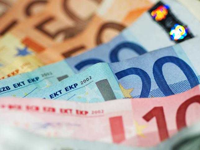 Tusk wraca do dyskusji o wpowadzeniu Euro