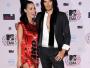 Ukochany Katy, Russel Brand, znany jest z upodobania do dobrych ubrań