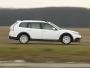 Saab 9-3X - szwedzka stal gotowa do przygody. Dzielnie zwalczy dziki teren, choć woli asfaltowe bulwary. Mogą być dziurawe jak sito - czyli idealnie sprawdza się na polskich drogach... 