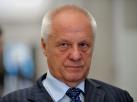 Niesiołowski: Dryblasy, a w środku mały Kaczyński