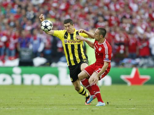 Pojedynek gigantów na Wembley. Relacja na żywo z finału LM!