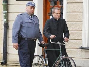Lokalni politycy wydają krocie na promocję w serialach