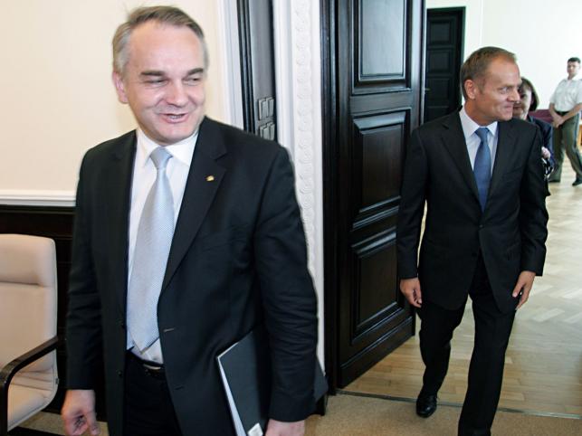 Rząd ratuje budżet
