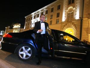 Prezes TVP żyje w luksusie, choć nie pracuje