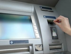 Bankomaty znikną z polskich ulic