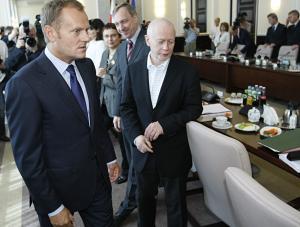 Będą zwolnienia w resortach i urzędach