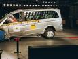 Mercedes Viano - ochrona dorosłych pasażerów: 4 gwiazdki