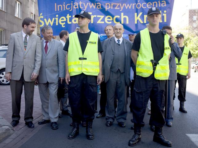 Wolne w Trzech Króli, Wigilię lub Chanukę