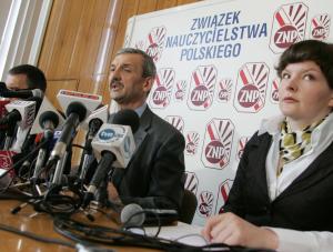 Nauczyciele wygrali wcześniejsze emerytury