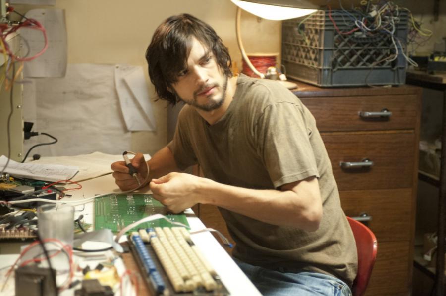 Ashton Kutcher ("Jobs")