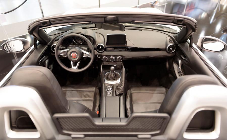 Fiat 124 Spider