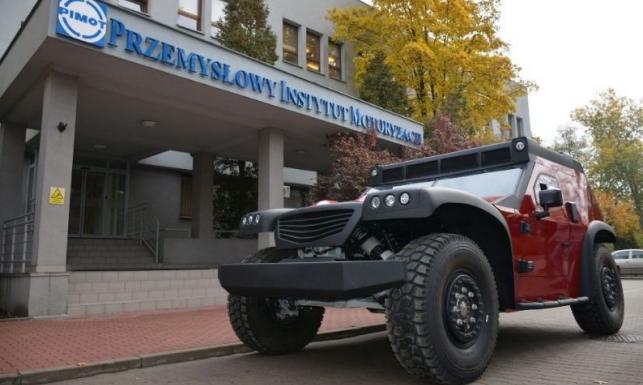 Zdjęcia Nowy polski samochód terenowy dla wojska. Funter