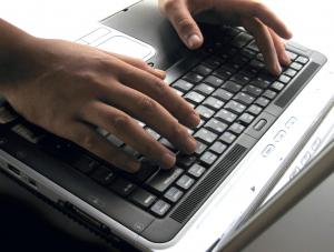 Internetowemu antysemicie grożą trzy lata